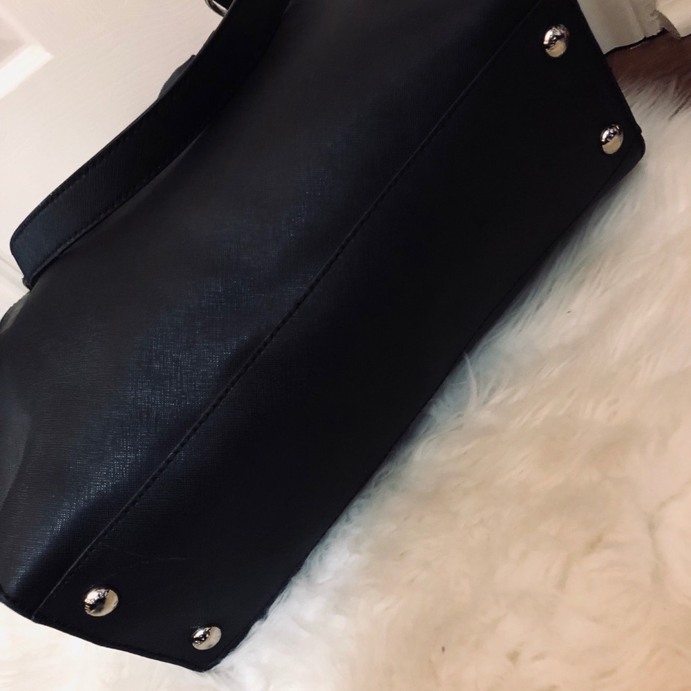 Purse - Picture 3 of 8